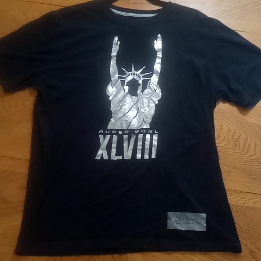 Large Nike tee shirt